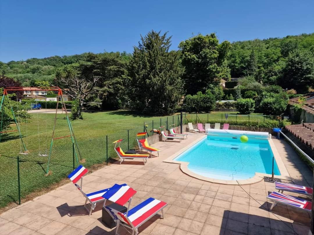 Le Relais Des Dames Bed & Breakfast Neuville-sur-Saone Exterior photo