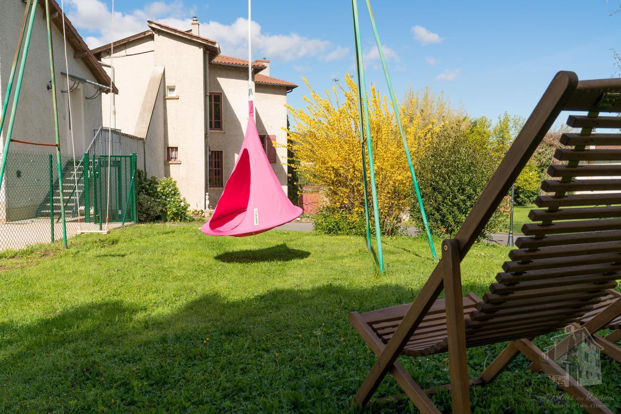 Le Relais Des Dames Bed & Breakfast Neuville-sur-Saone Exterior photo
