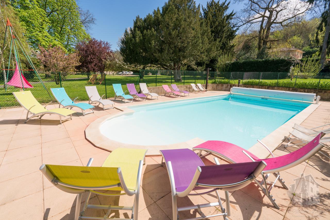 Le Relais Des Dames Bed & Breakfast Neuville-sur-Saone Exterior photo